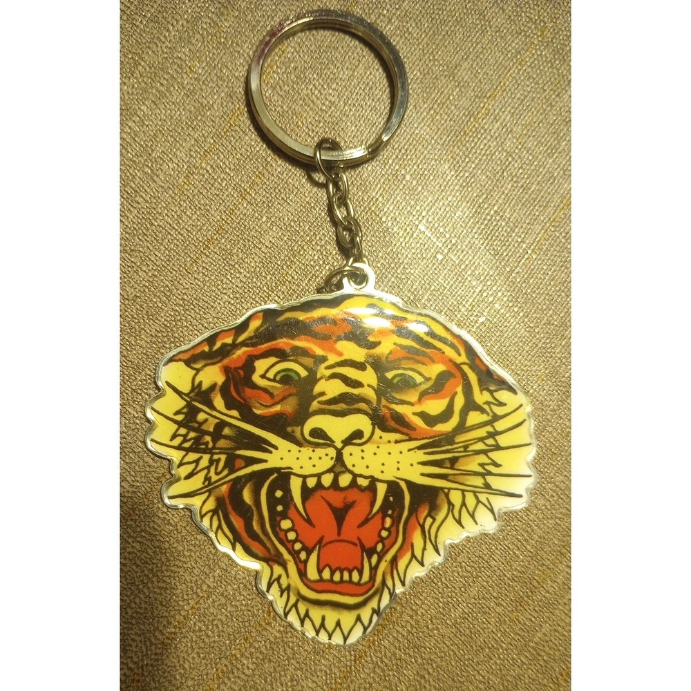 Don Ed Hardy Designs Roaring‎ Tiger Keychain Metal Enamel Keyring Designer Gift